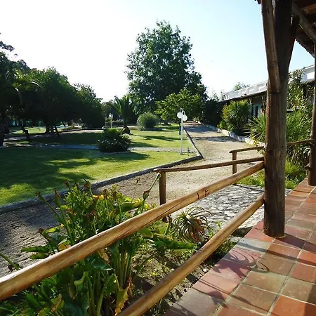 Rural A Coutada - Peniche 3* 阿通奎亚·达·巴利亚