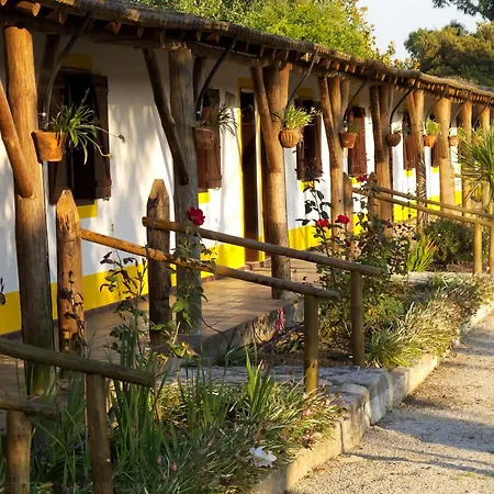 Rural A Coutada Hotel 3*